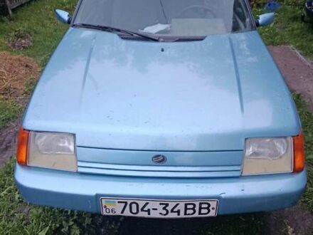 ЗАЗ 1103 Славута 2003 у Житомирі на Automoto.ua Синій ЗАЗ 1103 Славута, об'ємом двигуна 1.2 л та пробігом 118 тис. км за 600 $, фото 1 на Automoto.ua