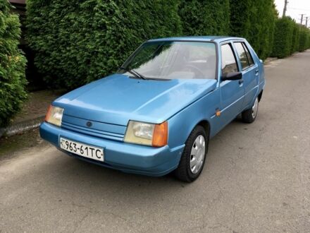 ЗАЗ 1103 Славута 2003 в Львове на Automoto.ua Синий ЗАЗ 1103 Славута, объемом двигателя 1.2 л и пробегом 134 тыс. км за 850 $, фото 1 на Automoto.ua