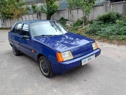 ЗАЗ 1103 Славута 2003 у Харкові на Automoto.ua Синій ЗАЗ 1103 Славута, об'ємом двигуна 1.2 л та пробігом 31 тис. км за 750 $, фото 1 на Automoto.ua
