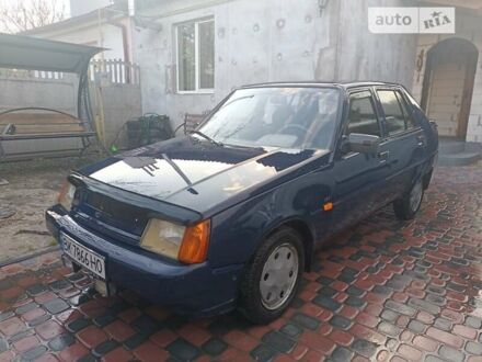 ЗАЗ 1103 Славута 2004 в Ровно на Automoto.ua Синий ЗАЗ 1103 Славута, объемом двигателя 1.2 л и пробегом 131 тыс. км за 1100 $, фото 1 на Automoto.ua