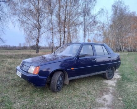 Синий ЗАЗ 1103 Славута, объемом двигателя 1.3 л и пробегом 184 тыс. км за 1000 $, фото 1 на Automoto.ua