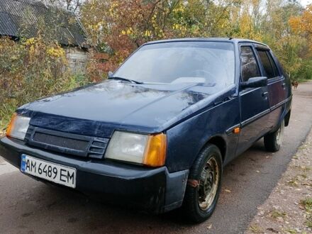 ЗАЗ 1103 Славута 2004 в Коростене на Automoto.ua Синий ЗАЗ 1103 Славута, объемом двигателя 0 л и пробегом 111 тыс. км за 600 $, фото 1 на Automoto.ua