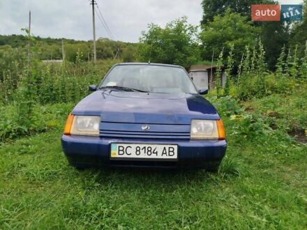 ЗАЗ 1103 Славута 2004 в Мукачеве на Automoto.ua Синий ЗАЗ 1103 Славута, объемом двигателя 1.3 л и пробегом 142 тыс. км за 600 $, фото 1 на Automoto.ua
