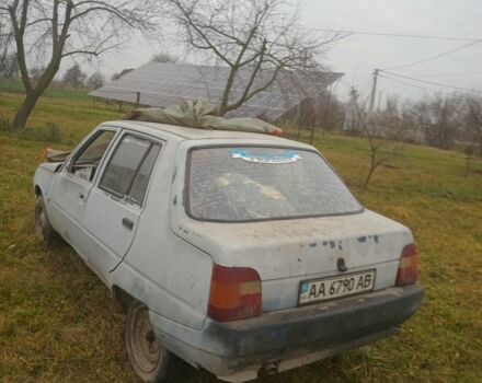 Синий ЗАЗ 1103 Славута, объемом двигателя 0 л и пробегом 1000 тыс. км за 200 $, фото 1 на Automoto.ua