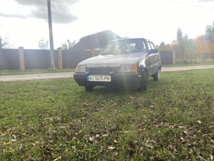 ЗАЗ 1103 Славута 2004 в Обухове на Automoto.ua Синий ЗАЗ 1103 Славута, объемом двигателя 1.2 л и пробегом 165 тыс. км за 950 $, фото 1 на Automoto.ua