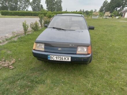 ЗАЗ 1103 Славута 2004 в Дубно на Automoto.ua Синий ЗАЗ 1103 Славута, объемом двигателя 0 л и пробегом 253 тыс. км за 599 $, фото 1 на Automoto.ua