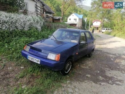 ЗАЗ 1103 Славута 2004 у Рахове на Automoto.ua Синій ЗАЗ 1103 Славута, об'ємом двигуна 1.2 л та пробігом 125 тис. км за 1200 $, фото 1 на Automoto.ua