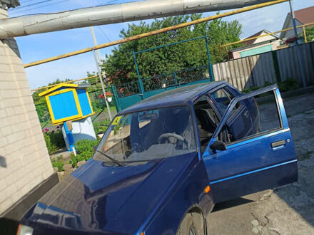 ЗАЗ 1103 Славута 2004 у Дніпро (Дніпропетровську) на Automoto.ua Синій ЗАЗ 1103 Славута, об'ємом двигуна 1.2 л та пробігом 48 тис. км за 1400 $, фото 1 на Automoto.ua