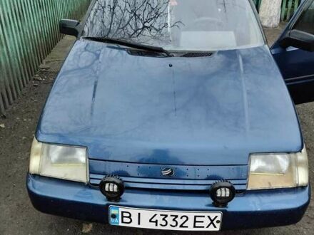 ЗАЗ 1103 Славута 2004 у Великой Багачке на Automoto.ua Синій ЗАЗ 1103 Славута, об'ємом двигуна 1.2 л та пробігом 180 тис. км за 1300 $, фото 1 на Automoto.ua