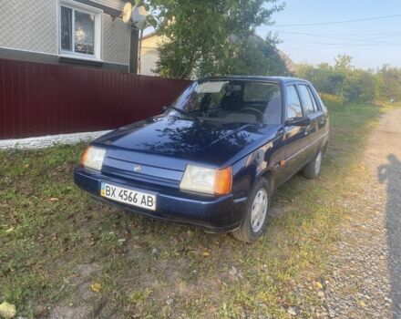 Синий ЗАЗ 1103 Славута, объемом двигателя 1.2 л и пробегом 12 тыс. км за 1850 $, фото 1 на Automoto.ua