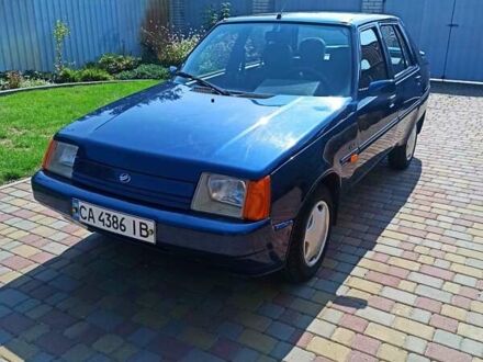 Синий ЗАЗ 1103 Славута, объемом двигателя 1.3 л и пробегом 42 тыс. км за 1900 $, фото 1 на Automoto.ua