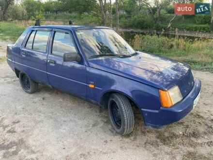 ЗАЗ 1103 Славута 2004 у Харкові на Automoto.ua Синій ЗАЗ 1103 Славута, об'ємом двигуна 1.2 л та пробігом 110 тис. км за 1100 $, фото 1 на Automoto.ua