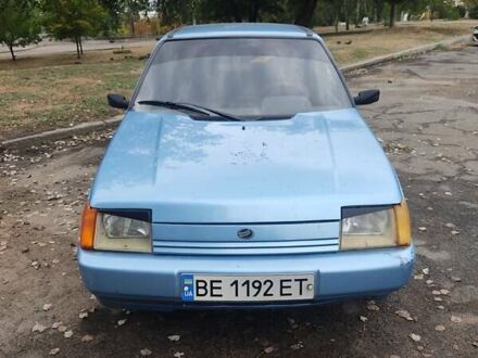 ЗАЗ 1103 Славута 2004 в Николаеве на Automoto.ua Синий ЗАЗ 1103 Славута, объемом двигателя 1.2 л и пробегом 52 тыс. км за 1200 $, фото 1 на Automoto.ua