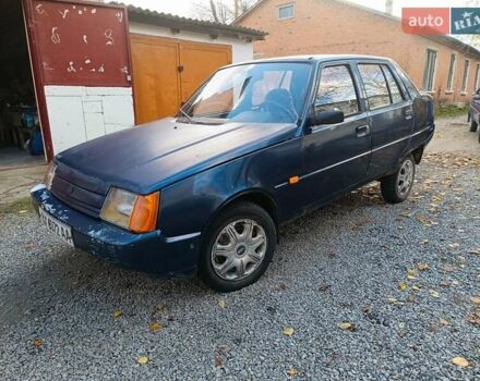 ЗАЗ 1103 Славута 2005 в Славуте на Automoto.ua Синий ЗАЗ 1103 Славута, объемом двигателя 1.2 л и пробегом 176 тыс. км за 650 $, фото 1 на Automoto.ua