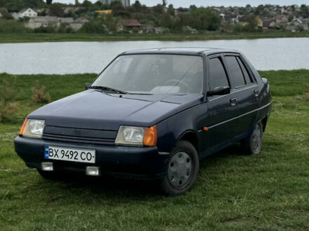 ЗАЗ 1103 Славута 2005 у Хмельницькому на Automoto.ua Синій ЗАЗ 1103 Славута, об'ємом двигуна 1.2 л та пробігом 110 тис. км за 800 $, фото 1 на Automoto.ua