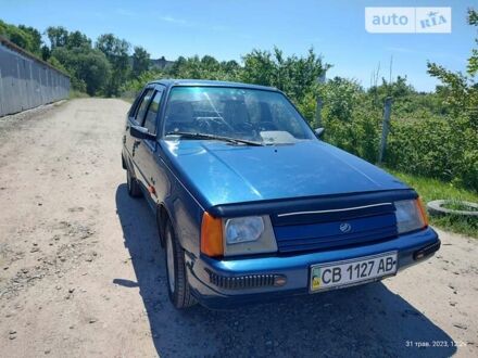 ЗАЗ 1103 Славута 2005 в Чернигове на Automoto.ua Синий ЗАЗ 1103 Славута, объемом двигателя 1.2 л и пробегом 198 тыс. км за 1000 $, фото 1 на Automoto.ua
