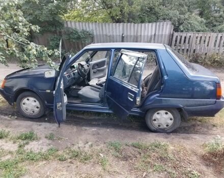 Синий ЗАЗ 1103 Славута, объемом двигателя 1.3 л и пробегом 248 тыс. км за 450 $, фото 1 на Automoto.ua