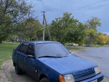 ЗАЗ 1103 Славута 2005 в Новой Одессе на Automoto.ua Синий ЗАЗ 1103 Славута, объемом двигателя 1.2 л и пробегом 100 тыс. км за 750 $, фото 1 на Automoto.ua