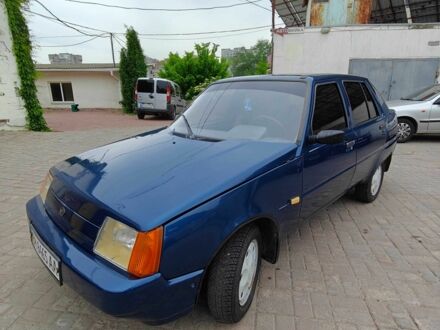 ЗАЗ 1103 Славута 2005 у Сумах на Automoto.ua Синій ЗАЗ 1103 Славута, об'ємом двигуна 1.2 л та пробігом 53 тис. км за 1600 $, фото 1 на Automoto.ua