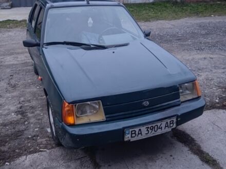 Синий ЗАЗ 1103 Славута, объемом двигателя 1.2 л и пробегом 250 тыс. км за 827 $, фото 1 на Automoto.ua