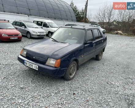 Синий ЗАЗ 1103 Славута, объемом двигателя 1.2 л и пробегом 69 тыс. км за 799 $, фото 1 на Automoto.ua