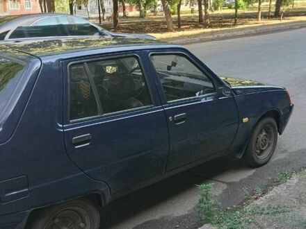 ЗАЗ 1103 Славута 2007 в Краматорске на Automoto.ua Синий ЗАЗ 1103 Славута, объемом двигателя 1.2 л и пробегом 147 тыс. км за 1273 $, фото 1 на Automoto.ua