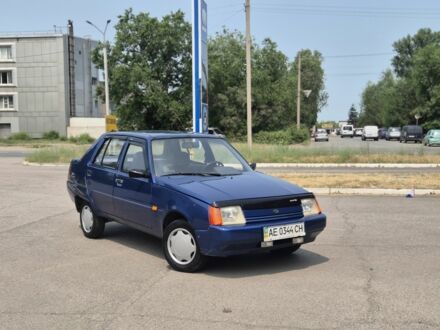 ЗАЗ 1103 Славута 2007 у Дніпро (Дніпропетровську) на Automoto.ua Синій ЗАЗ 1103 Славута, об'ємом двигуна 0 л та пробігом 97 тис. км за 1350 $, фото 1 на Automoto.ua