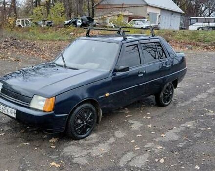 Синий ЗАЗ 1103 Славута, объемом двигателя 1.2 л и пробегом 100 тыс. км за 1100 $, фото 1 на Automoto.ua