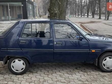 ЗАЗ 1103 Славута 2007 у Харкові на Automoto.ua Синій ЗАЗ 1103 Славута, об'ємом двигуна 1.2 л та пробігом 145 тис. км за 950 $, фото 1 на Automoto.ua