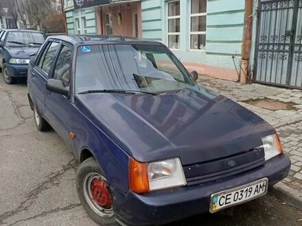 ЗАЗ 1103 Славута 2007 у Чернівцях на Automoto.ua Синій ЗАЗ 1103 Славута, об'ємом двигуна 1.3 л та пробігом 198 тис. км за 700 $, фото 1 на Automoto.ua