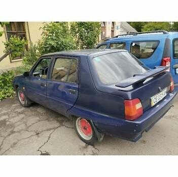 Синій ЗАЗ 1103 Славута, об'ємом двигуна 0 л та пробігом 200 тис. км за 900 $, фото 1 на Automoto.ua