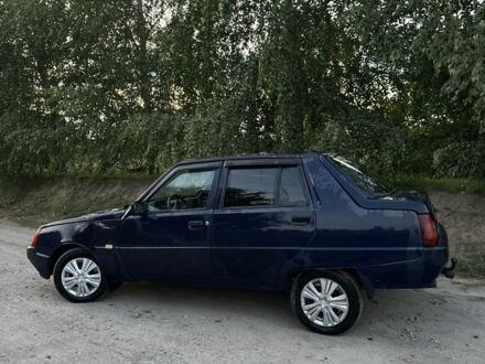 Синий ЗАЗ 1103 Славута, объемом двигателя 0 л и пробегом 125 тыс. км за 900 $, фото 1 на Automoto.ua