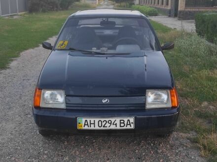 ЗАЗ 1103 Славута 2008 в Доброполье на Automoto.ua Синий ЗАЗ 1103 Славута, объемом двигателя 1.2 л и пробегом 78 тыс. км за 1000 $, фото 1 на Automoto.ua