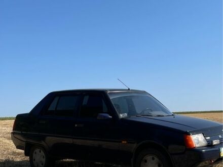 ЗАЗ 1103 Славута 2008 у Синельниковом на Automoto.ua Синій ЗАЗ 1103 Славута, об'ємом двигуна 1.2 л та пробігом 154 тис. км за 1300 $, фото 1 на Automoto.ua