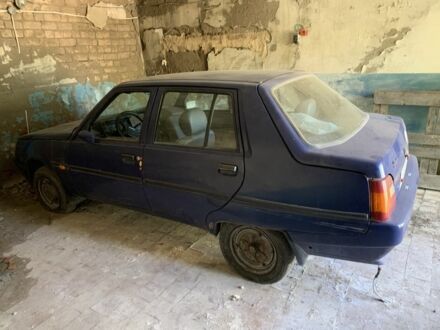 ЗАЗ 1103 Славута 2009 в Днепре (Днепропетровске) на Automoto.ua Синий ЗАЗ 1103 Славута, объемом двигателя 0 л и пробегом 3 тыс. км за 604 $, фото 1 на Automoto.ua