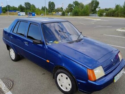 ЗАЗ 1103 Славута 2009 в Киеве на Automoto.ua Синий ЗАЗ 1103 Славута, объемом двигателя 1.3 л и пробегом 61 тыс. км за 2500 $, фото 1 на Automoto.ua