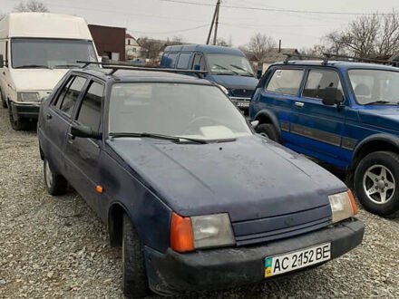 ЗАЗ 1103 Славута 2009 у Коростене на Automoto.ua Синій ЗАЗ 1103 Славута, об'ємом двигуна 1.2 л та пробігом 181 тис. км за 650 $, фото 1 на Automoto.ua
