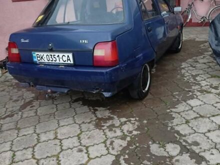 ЗАЗ 1103 Славута 2010 в Дубно на Automoto.ua Синий ЗАЗ 1103 Славута, объемом двигателя 1.3 л и пробегом 71 тыс. км за 1500 $, фото 1 на Automoto.ua