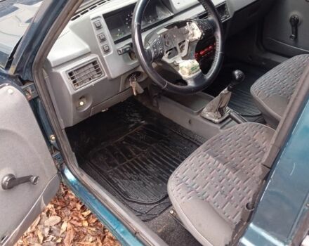 Зелений ЗАЗ 1103 Славута, об'ємом двигуна 1.1 л та пробігом 333 тис. км за 950 $, фото 7 на Automoto.ua