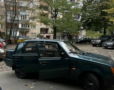 Зеленый ЗАЗ 1103 Славута, объемом двигателя 1.1 л и пробегом 86 тыс. км за 950 $, фото 7 на Automoto.ua