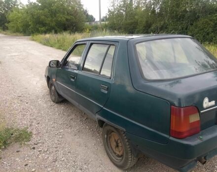Зелений ЗАЗ 1103 Славута, об'ємом двигуна 1.2 л та пробігом 325 тис. км за 556 $, фото 2 на Automoto.ua