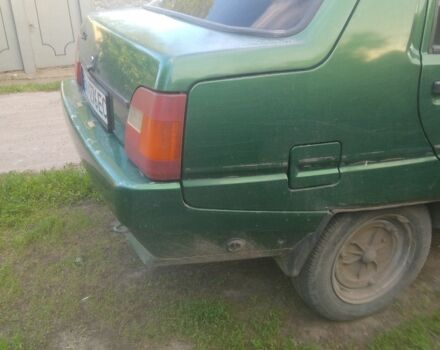 Зеленый ЗАЗ 1103 Славута, объемом двигателя 1.2 л и пробегом 13 тыс. км за 1000 $, фото 2 на Automoto.ua
