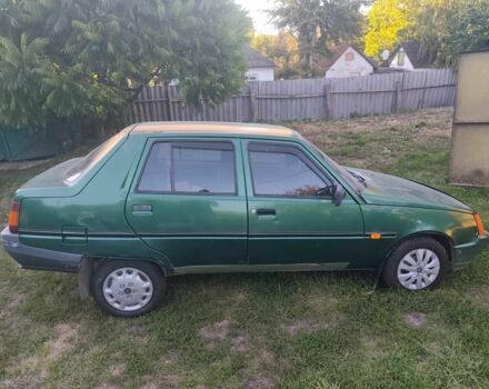 Зеленый ЗАЗ 1103 Славута, объемом двигателя 1.2 л и пробегом 200 тыс. км за 700 $, фото 2 на Automoto.ua