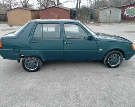 Зеленый ЗАЗ 1103 Славута, объемом двигателя 0 л и пробегом 2 тыс. км за 710 $, фото 2 на Automoto.ua