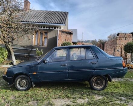 Зеленый ЗАЗ 1103 Славута, объемом двигателя 1.2 л и пробегом 100 тыс. км за 380 $, фото 2 на Automoto.ua