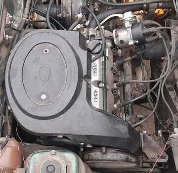 Зеленый ЗАЗ 1103 Славута, объемом двигателя 1.2 л и пробегом 160 тыс. км за 950 $, фото 5 на Automoto.ua