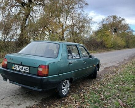 ЗАЗ 1103 Славута 2005 в Ужгороде на Automoto.ua Зеленый ЗАЗ 1103 Славута, объемом двигателя 1 л и пробегом 40 тыс. км за 700 $, фото 1 на Automoto.ua