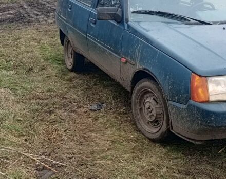 Зеленый ЗАЗ 1103 Славута, объемом двигателя 1.2 л и пробегом 103 тыс. км за 850 $, фото 2 на Automoto.ua