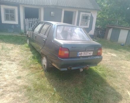 Зелений ЗАЗ 1103 Славута, об'ємом двигуна 1.2 л та пробігом 120 тис. км за 828 $, фото 3 на Automoto.ua