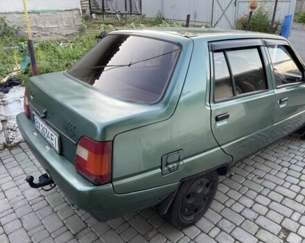 Зеленый ЗАЗ 1103 Славута, объемом двигателя 1.3 л и пробегом 929 тыс. км за 850 $, фото 4 на Automoto.ua